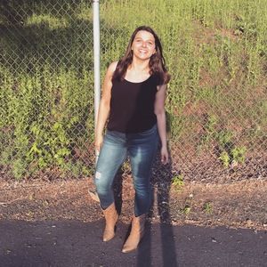 Meet your Posher, Lydia